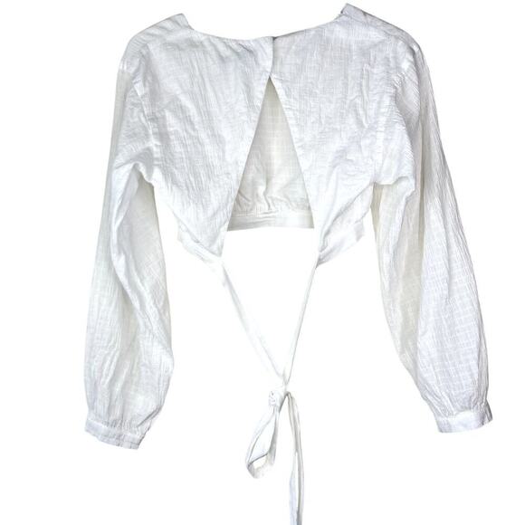 THIRD FORM Cloud Wrap Up Blouse Wrap Around Waist Cropped Open Back White 4 - Picture 3 of 5